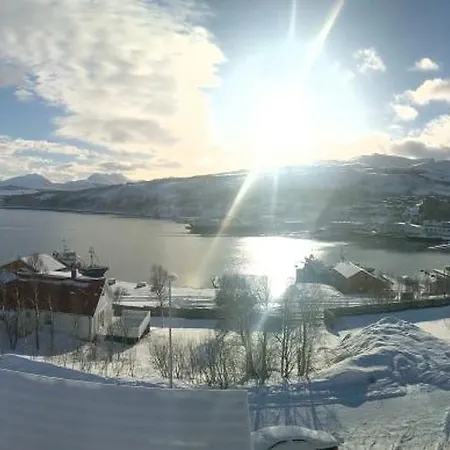 Loftsleilighet,havutsikt,balkong,gratis Parkering 特罗姆瑟